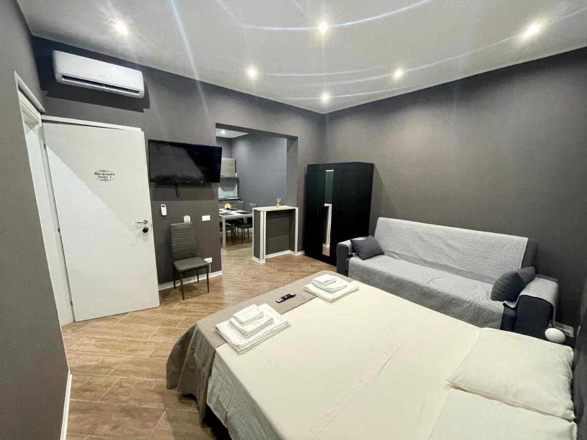 B&B Miramare Suite Borgo Taranto Eksteriør bilde